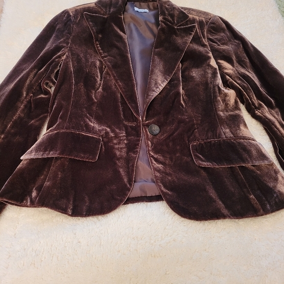 New - Brown Velvet Jacket in Size XS - Picture 5 of 6